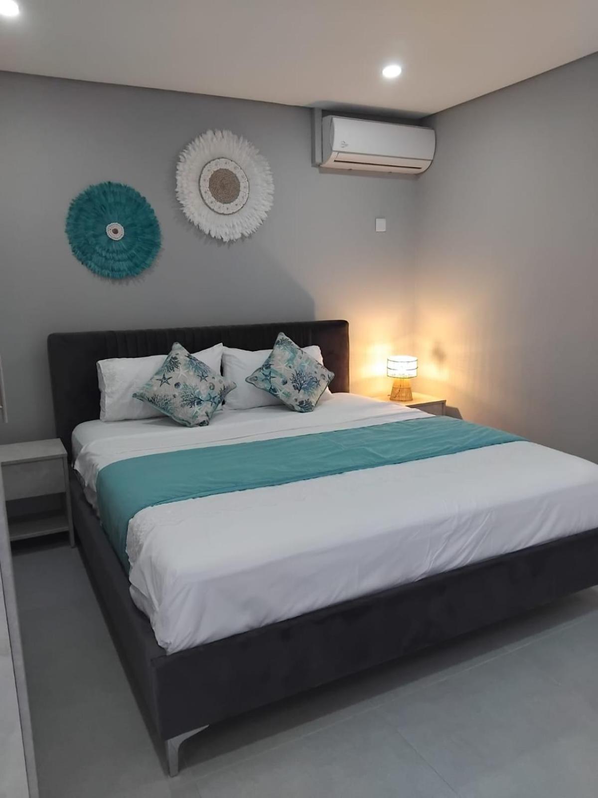 Seaside Escape Apartment *